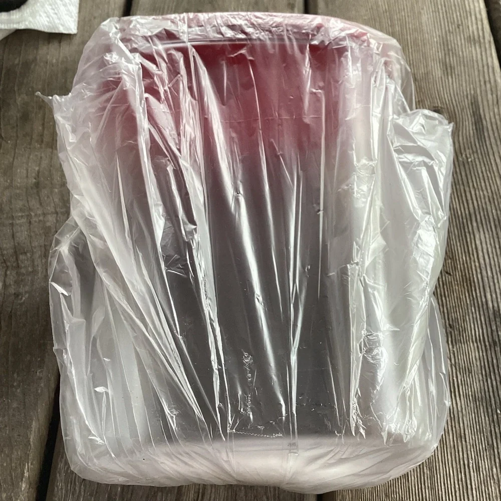 Tupperware Ultraclear Oval 2.2L container